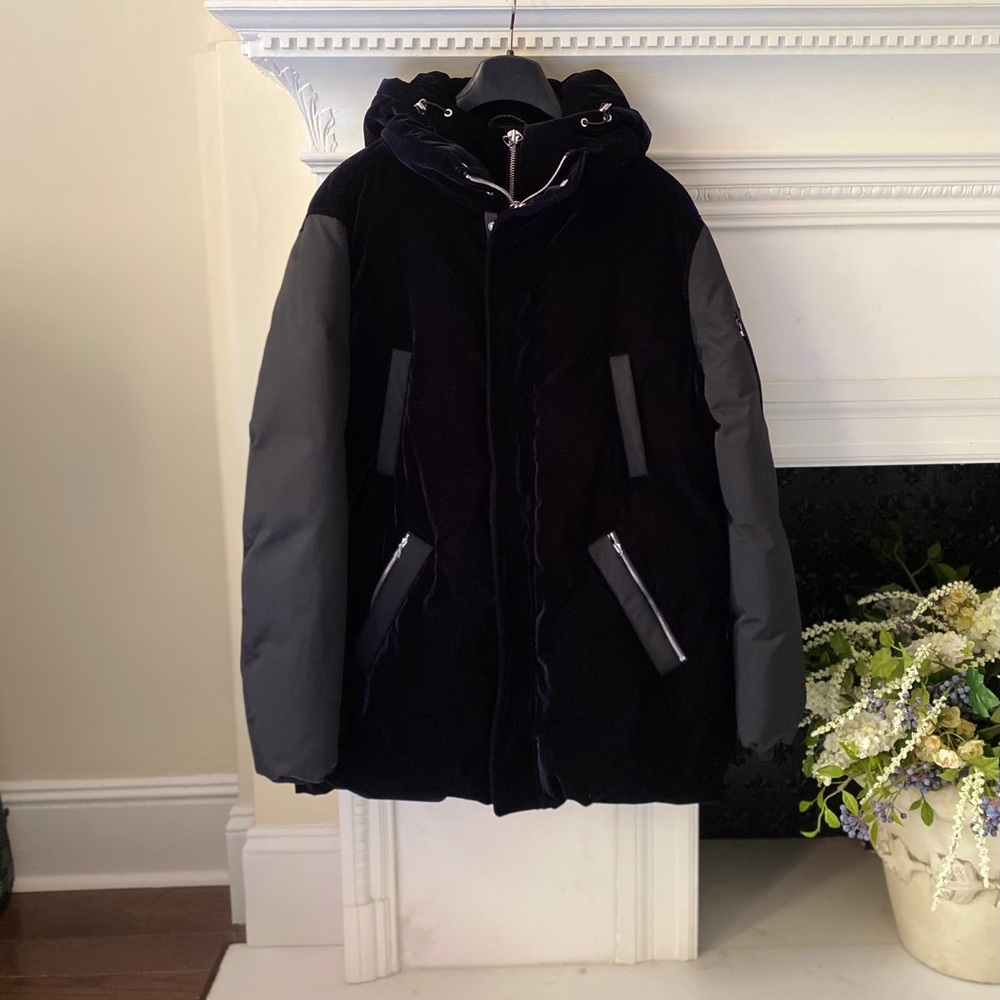 TAHARI Duck Down Parka (Men)